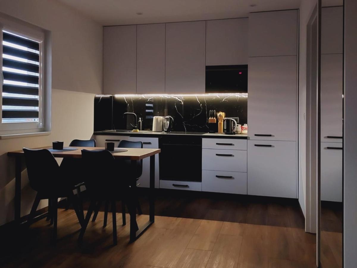 Luxury Apartments Bernardynska Domek 1 , 2 Kielce Kültér fotó