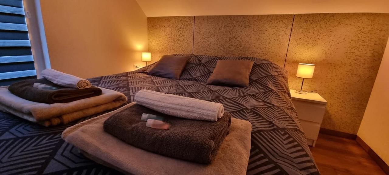 Luxury Apartments Bernardynska Domek 1 , 2 Kielce Kültér fotó